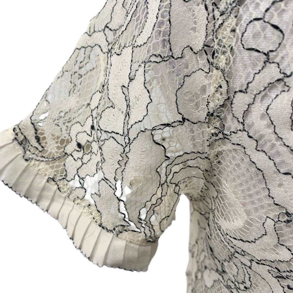 Ann Taylor Cream Floral Lace Sheer Top Size XS - Picture 7 of 10